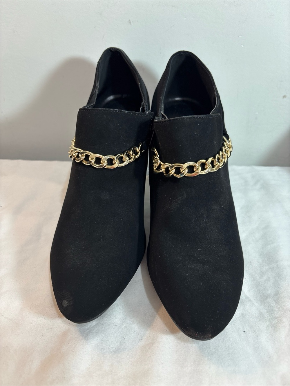 Impo Black Chain-Trim Women's Ankle Boots. 8/30